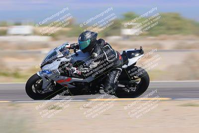 media/Oct-01-2023-SoCal Trackdays (Sun) [[4c570cc352]]/Turn 15 Inside (140pm)/